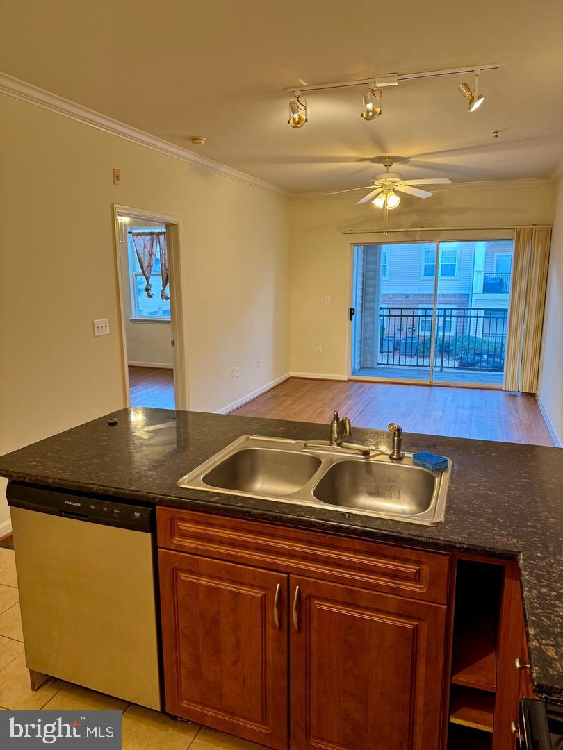 12945 Centre Park Cir #204 Property Photo 5