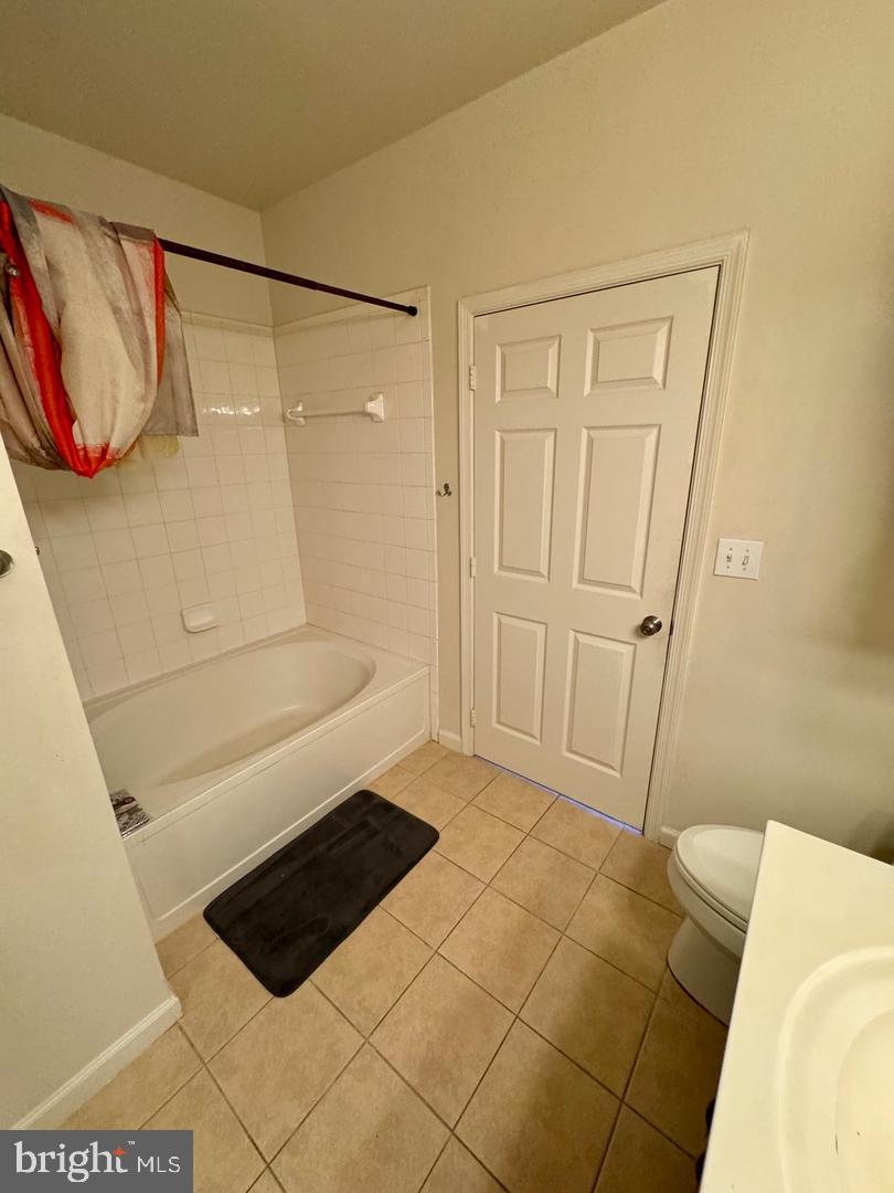 12945 Centre Park Cir #204 Property Photo 8