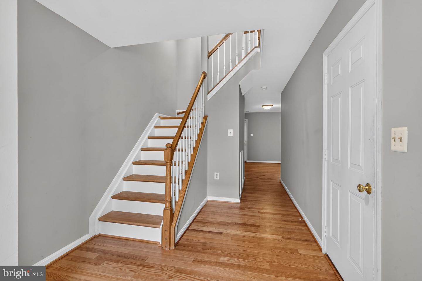 2432 Clover Field Cir Property Photo 3
