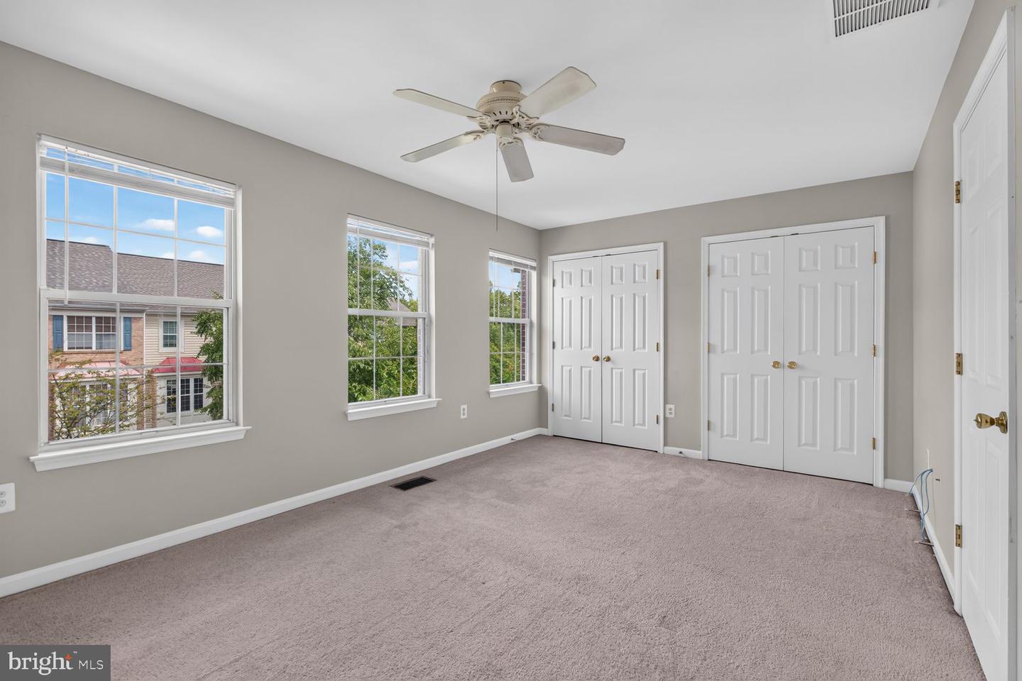 2432 Clover Field Cir Property Photo 13