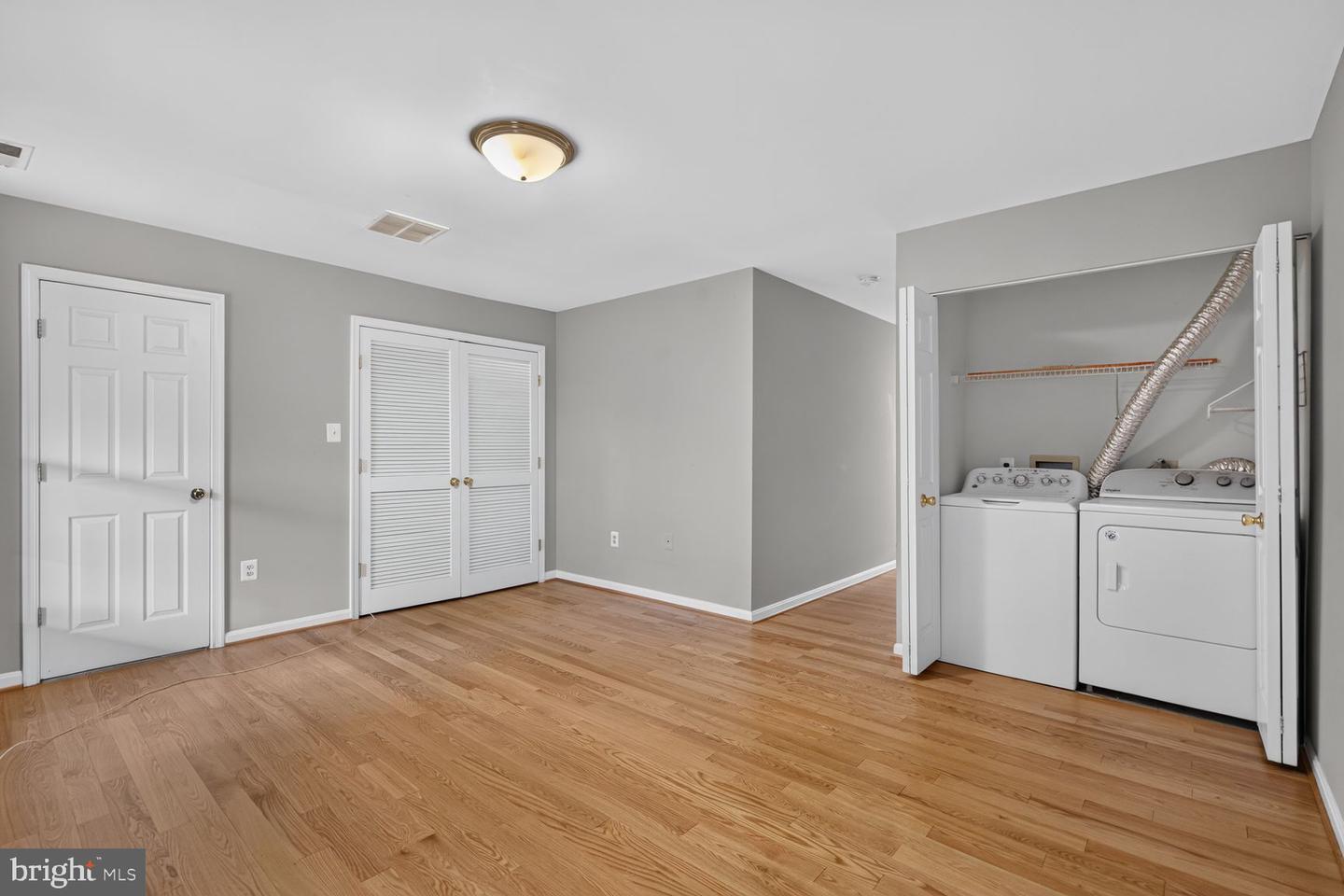 2432 Clover Field Cir Property Photo 25