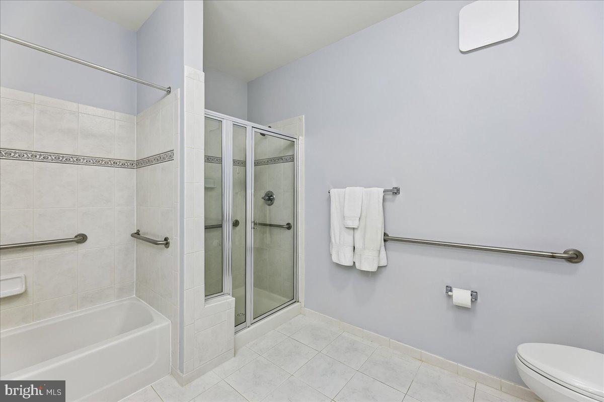 7880 Rolling Woods Ct #2103 Property Photo 23