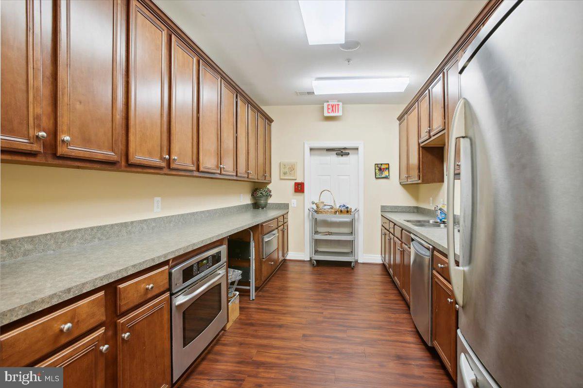 7880 Rolling Woods Ct #2103 Property Photo 42