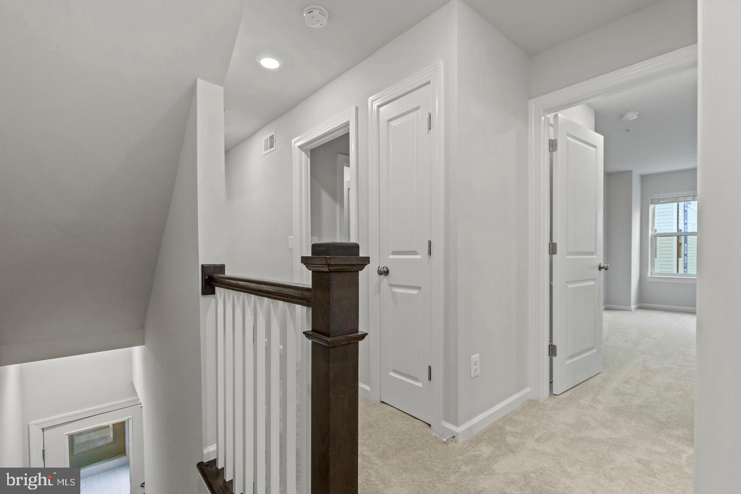 2400 Stella Pl Property Photo 17