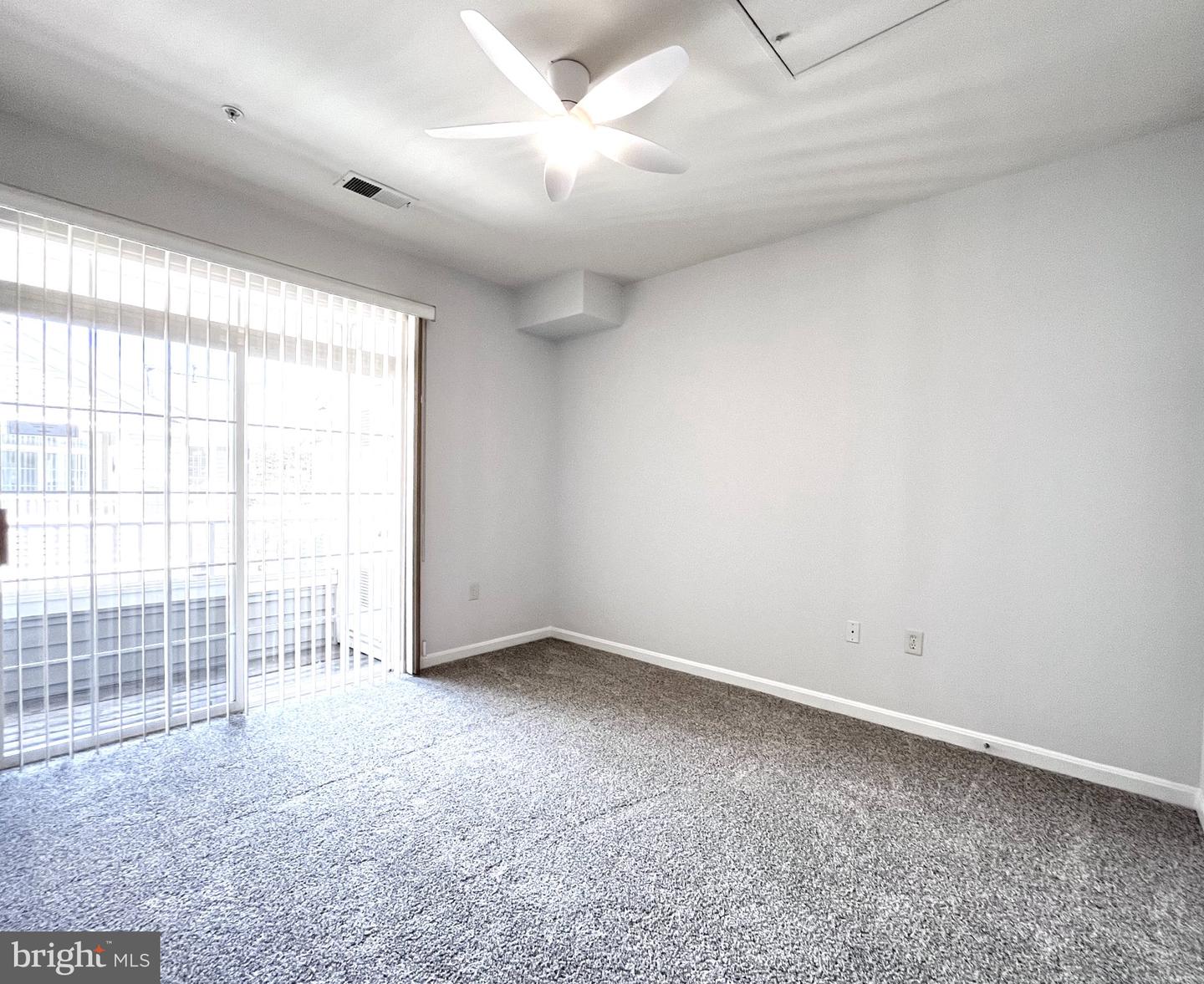 11405 Windleaf Ct #r-30 Property Photo 3