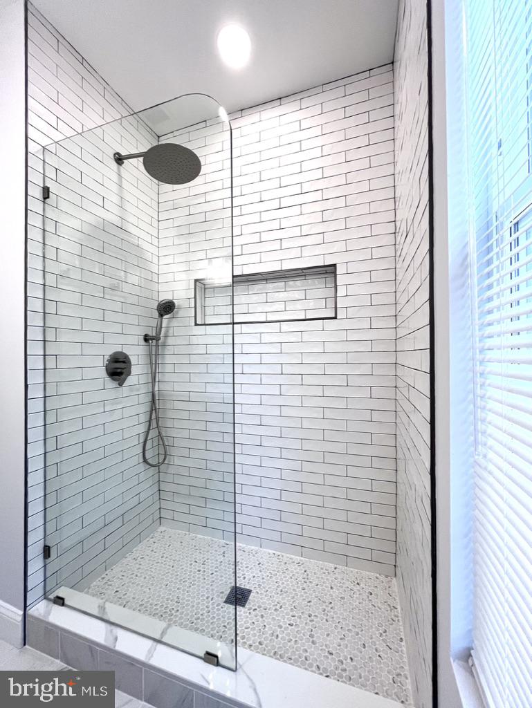 11405 Windleaf Ct #r-30 Property Photo 7
