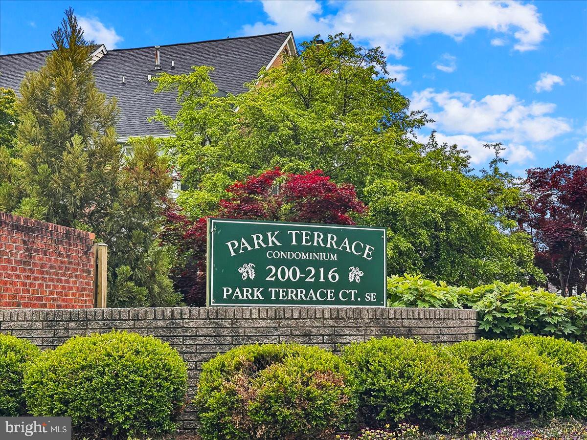 202 Park Terrace Ct Se #21 Property Photo 2