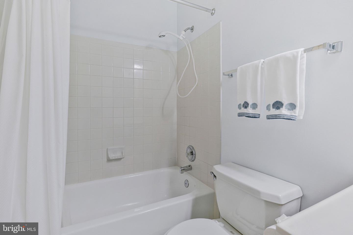 1451 Cedar Ave Property Photo 35