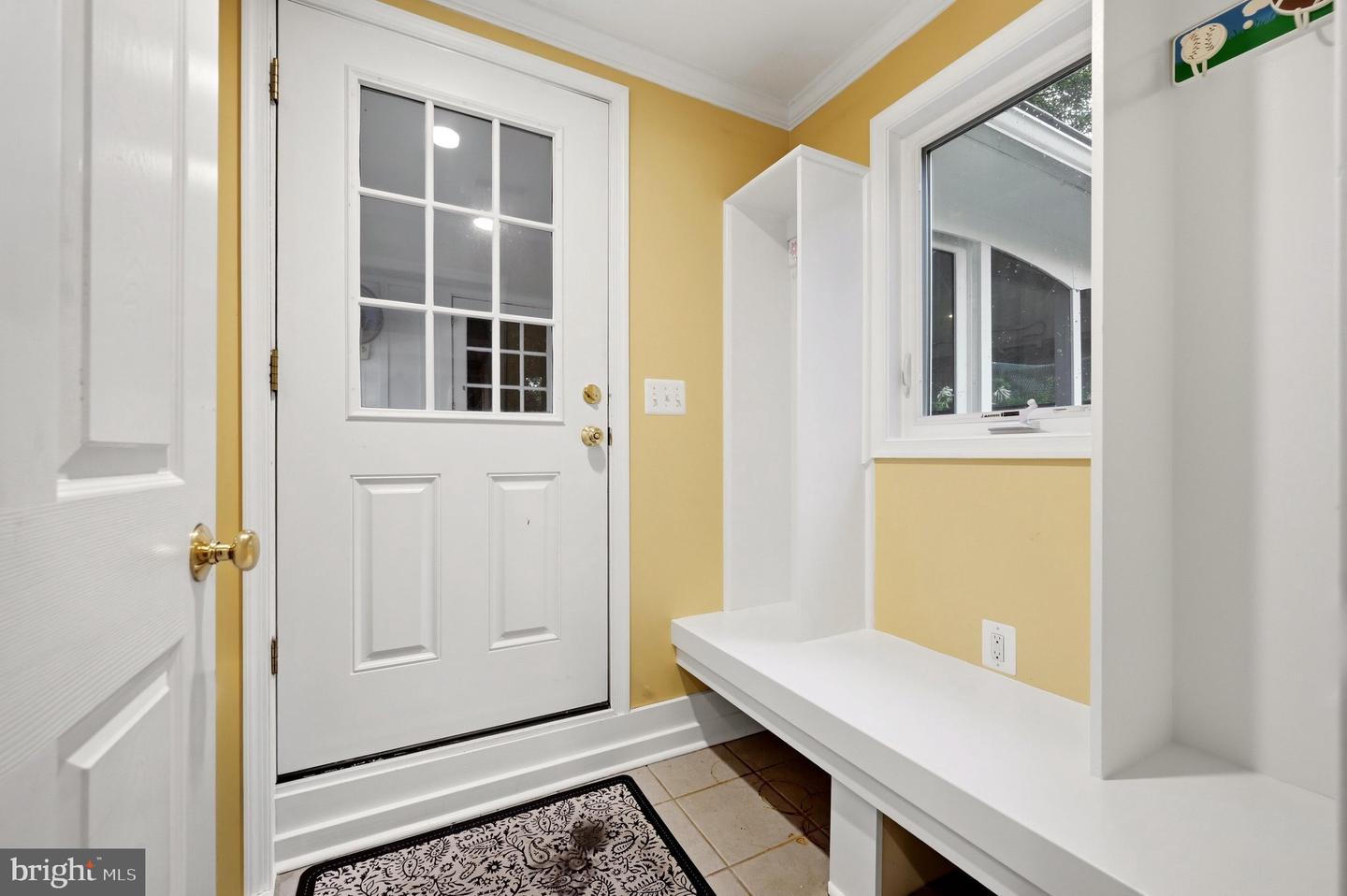 1825 Dalmation Dr Property Photo 22