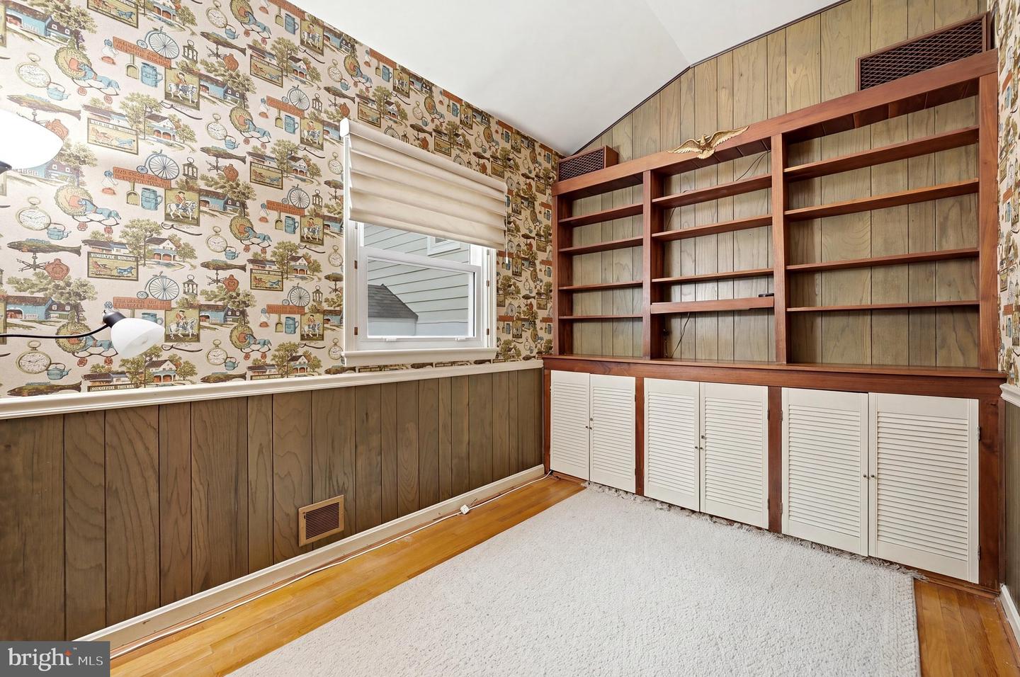1825 Dalmation Dr Property Photo 30