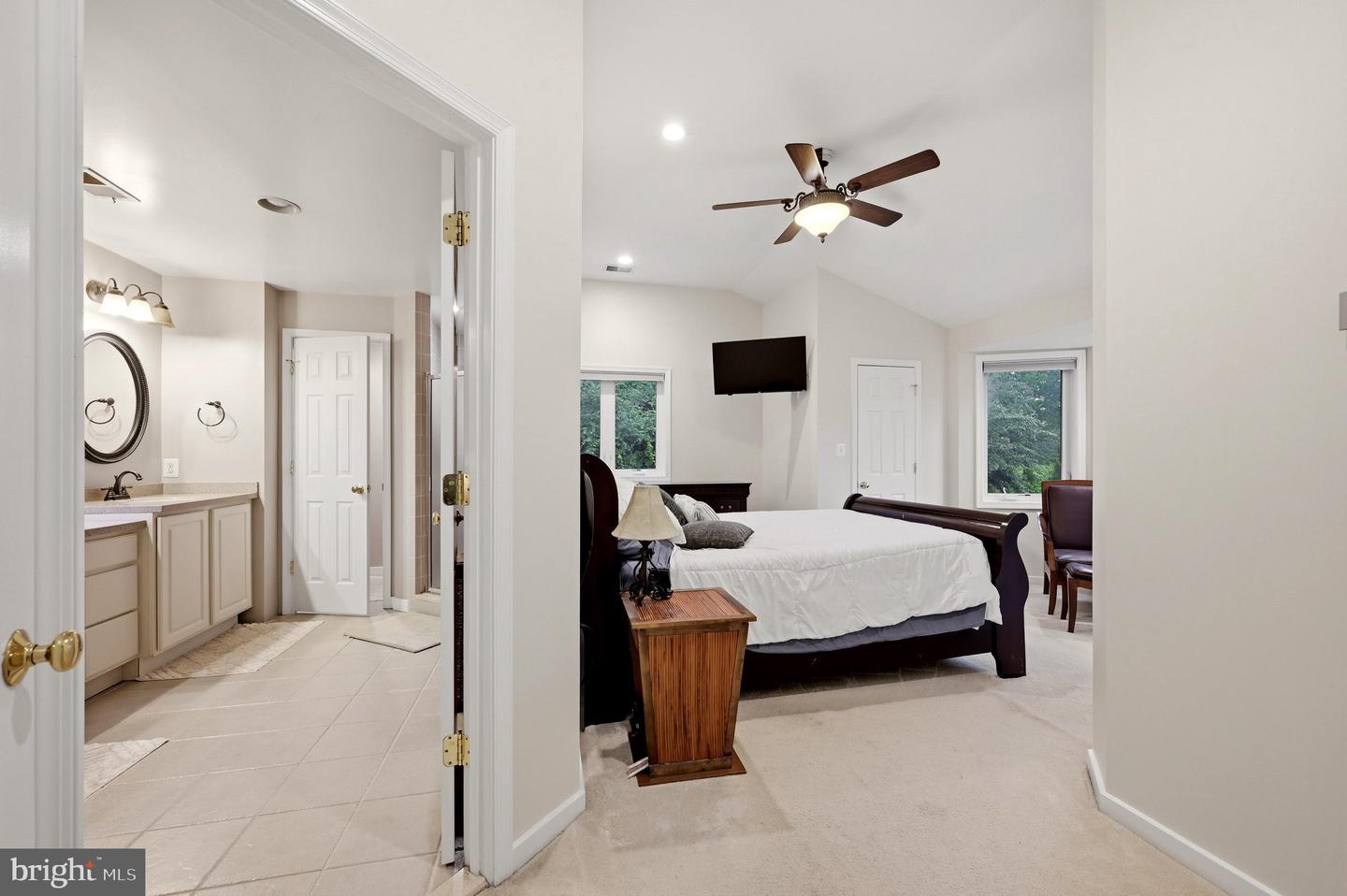 1825 Dalmation Dr Property Photo 35