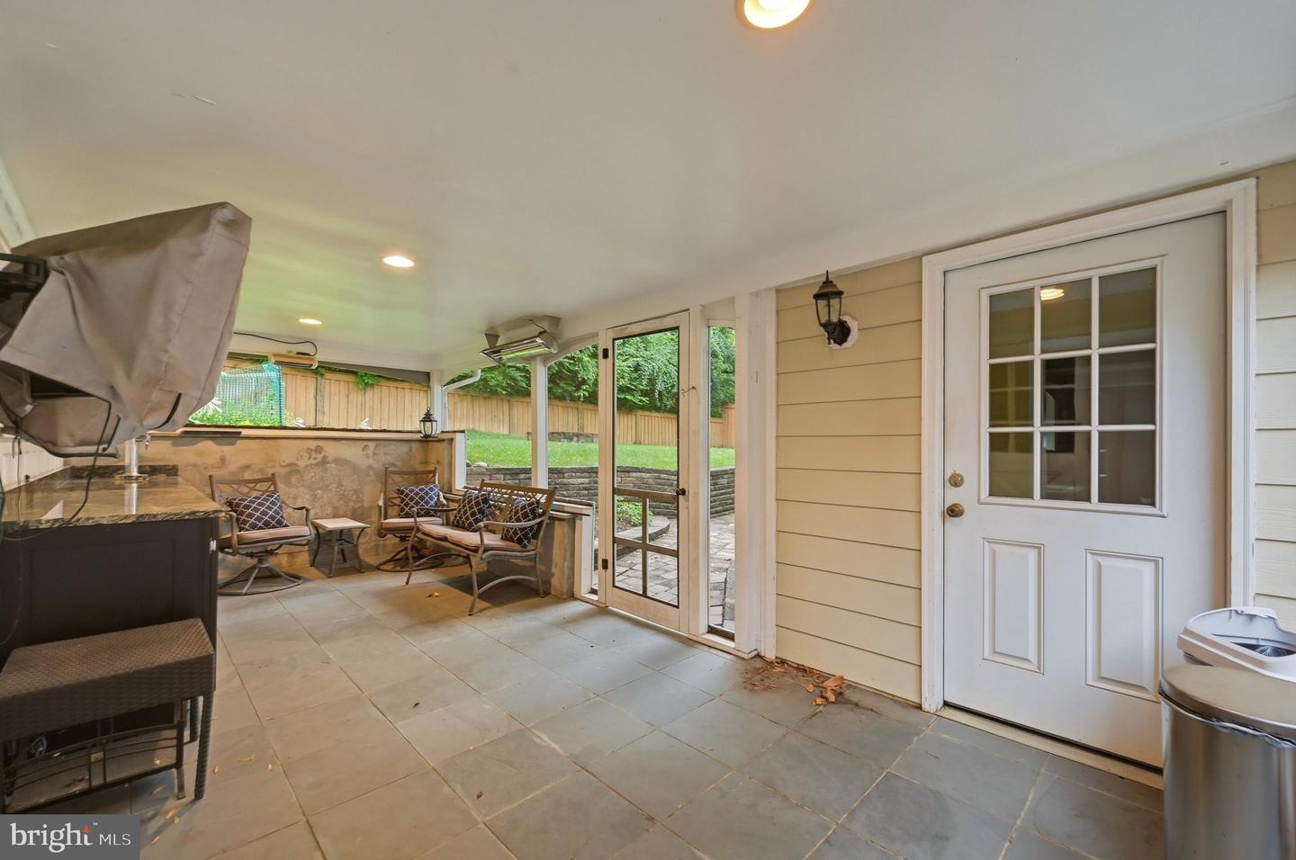 1825 Dalmation Dr Property Photo 46