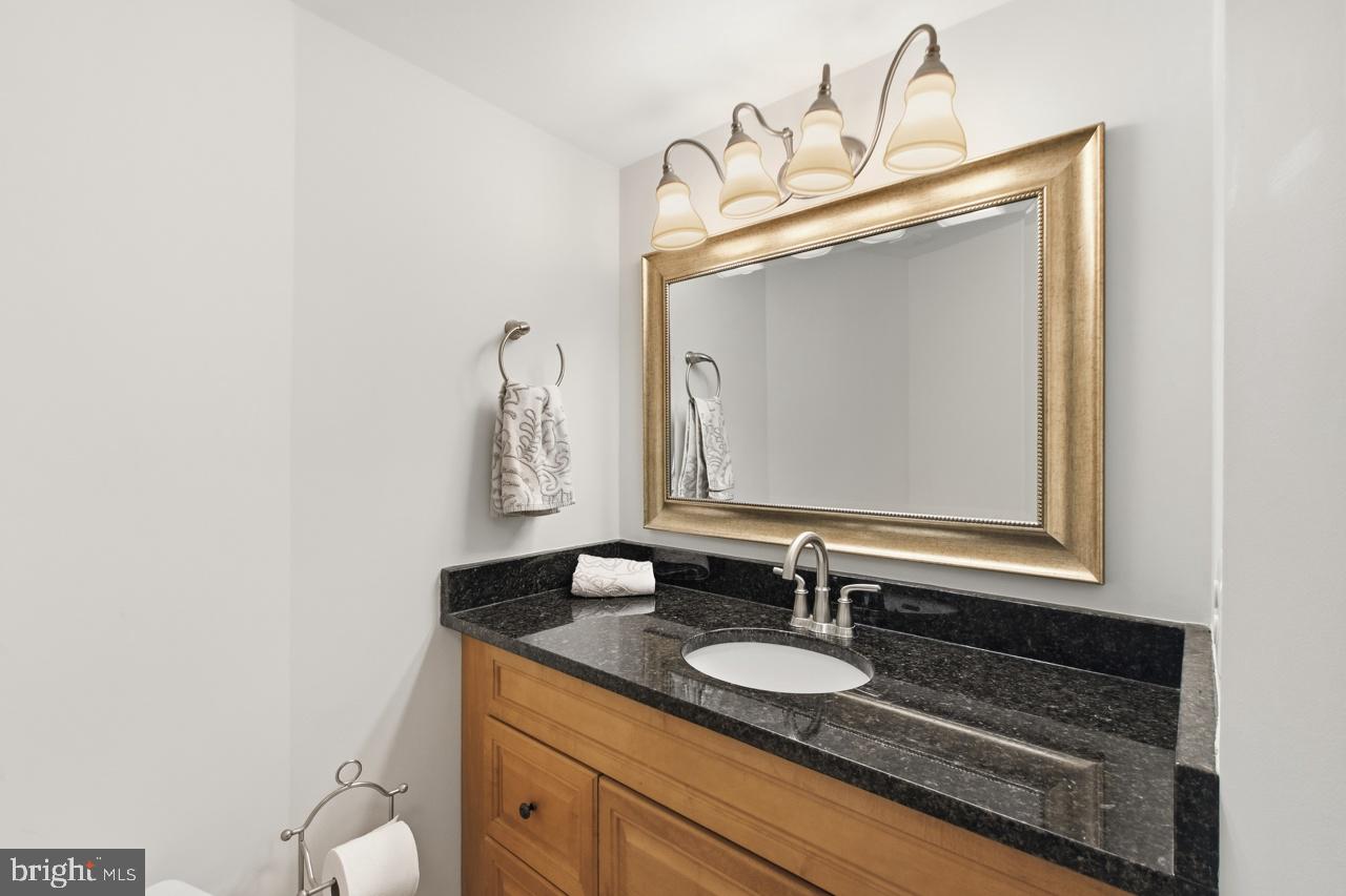 5901 Mount Eagle Dr #111 Property Photo 10