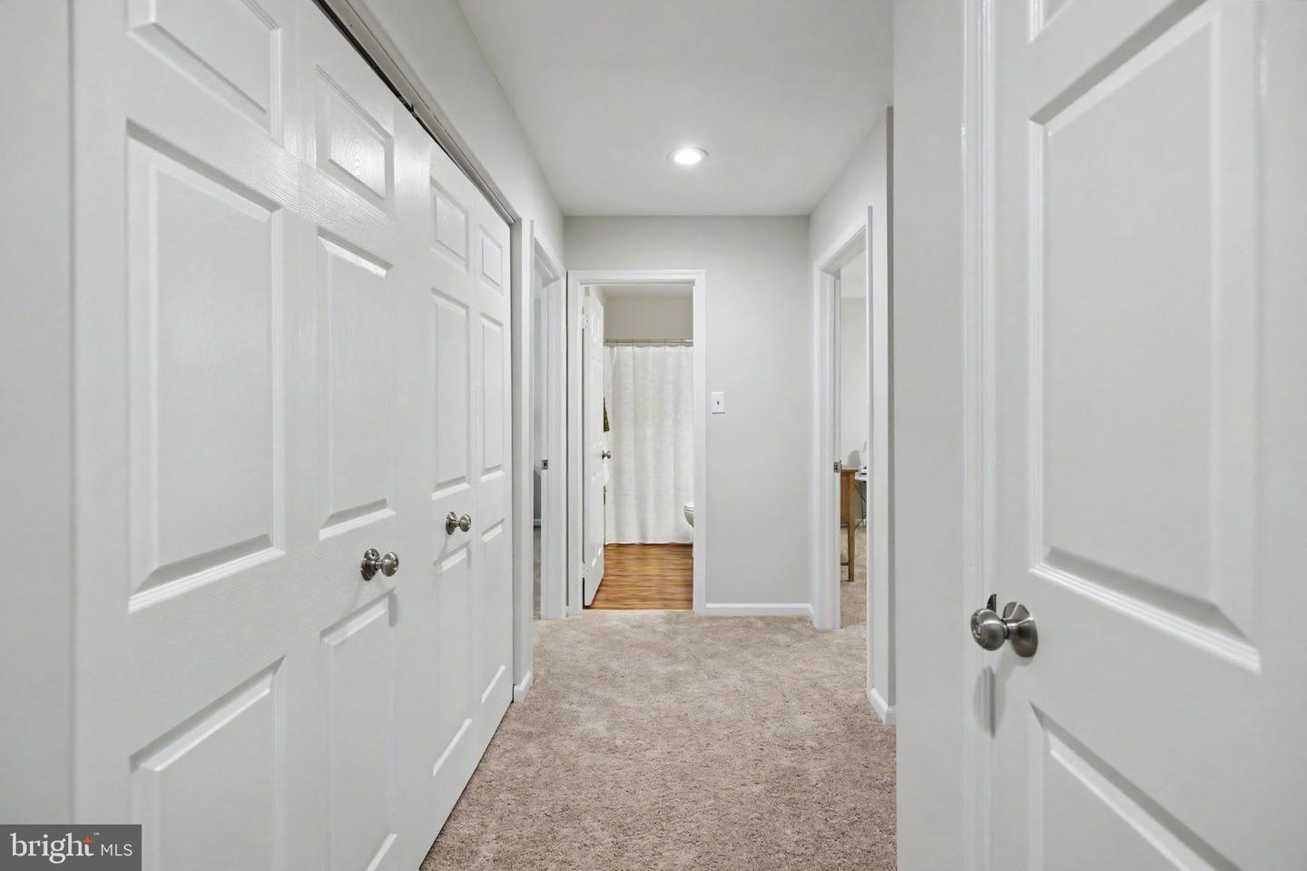 5727 Oakshore Ct Property Photo 22