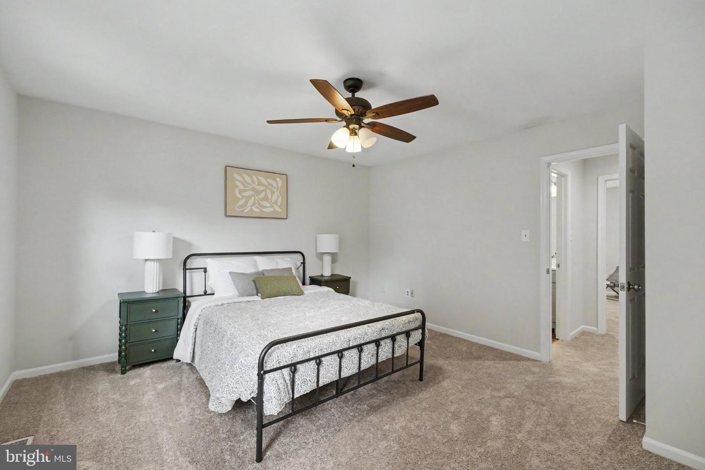 5727 Oakshore Ct Property Photo 30