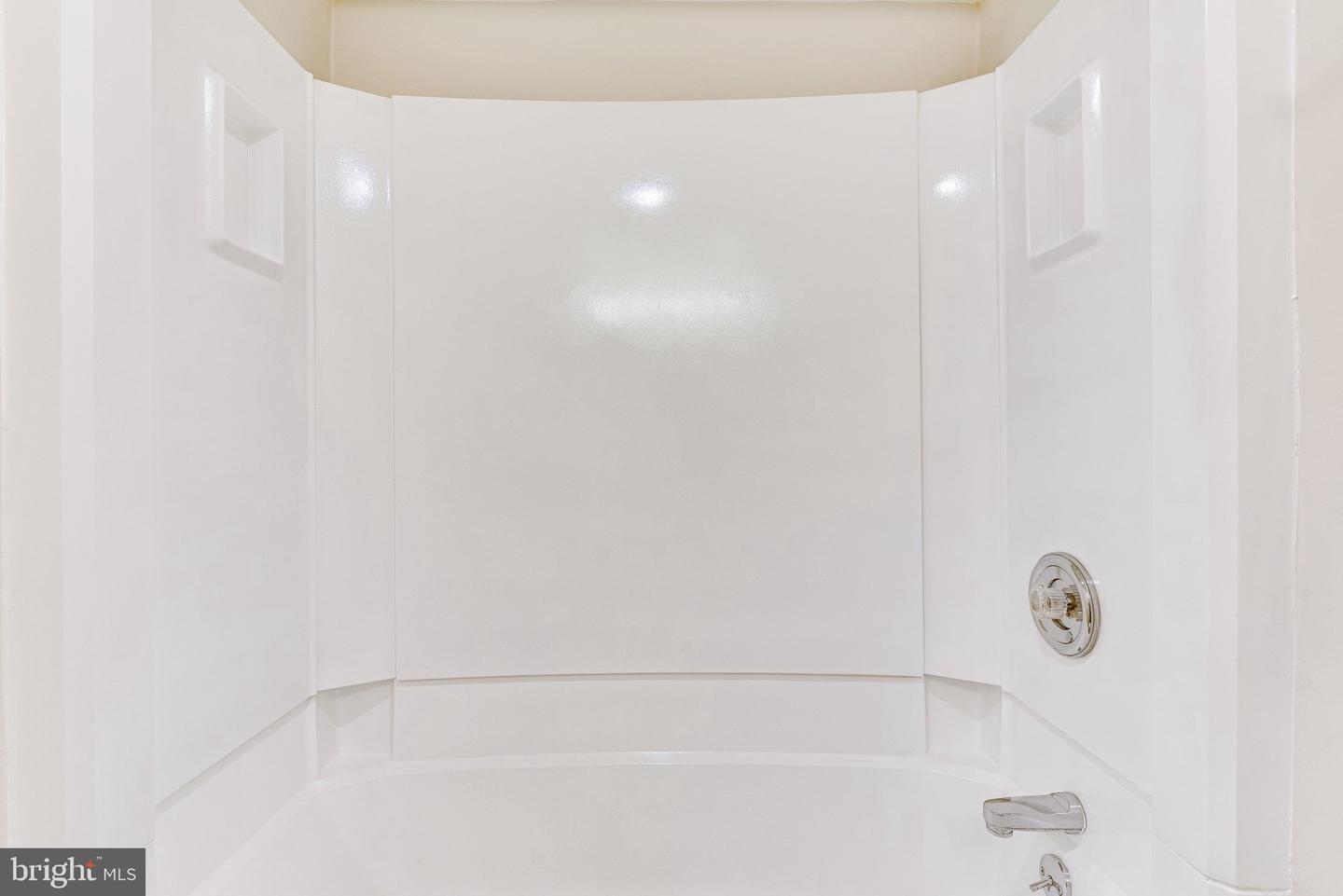 8370 Greensboro Dr #516 Property Photo 12