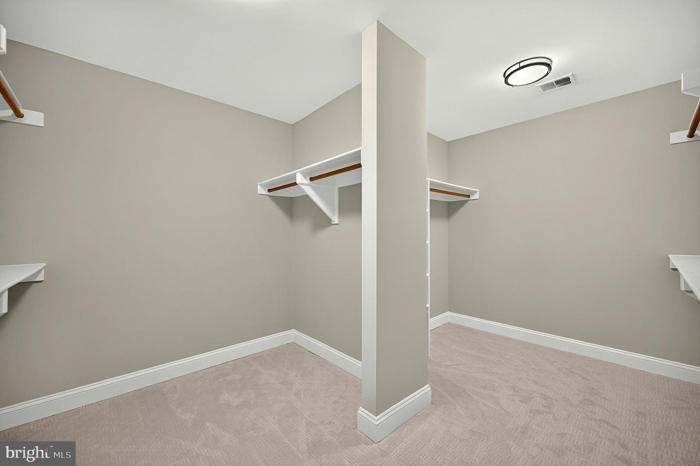 2021 George Washington Rd Property Photo 33