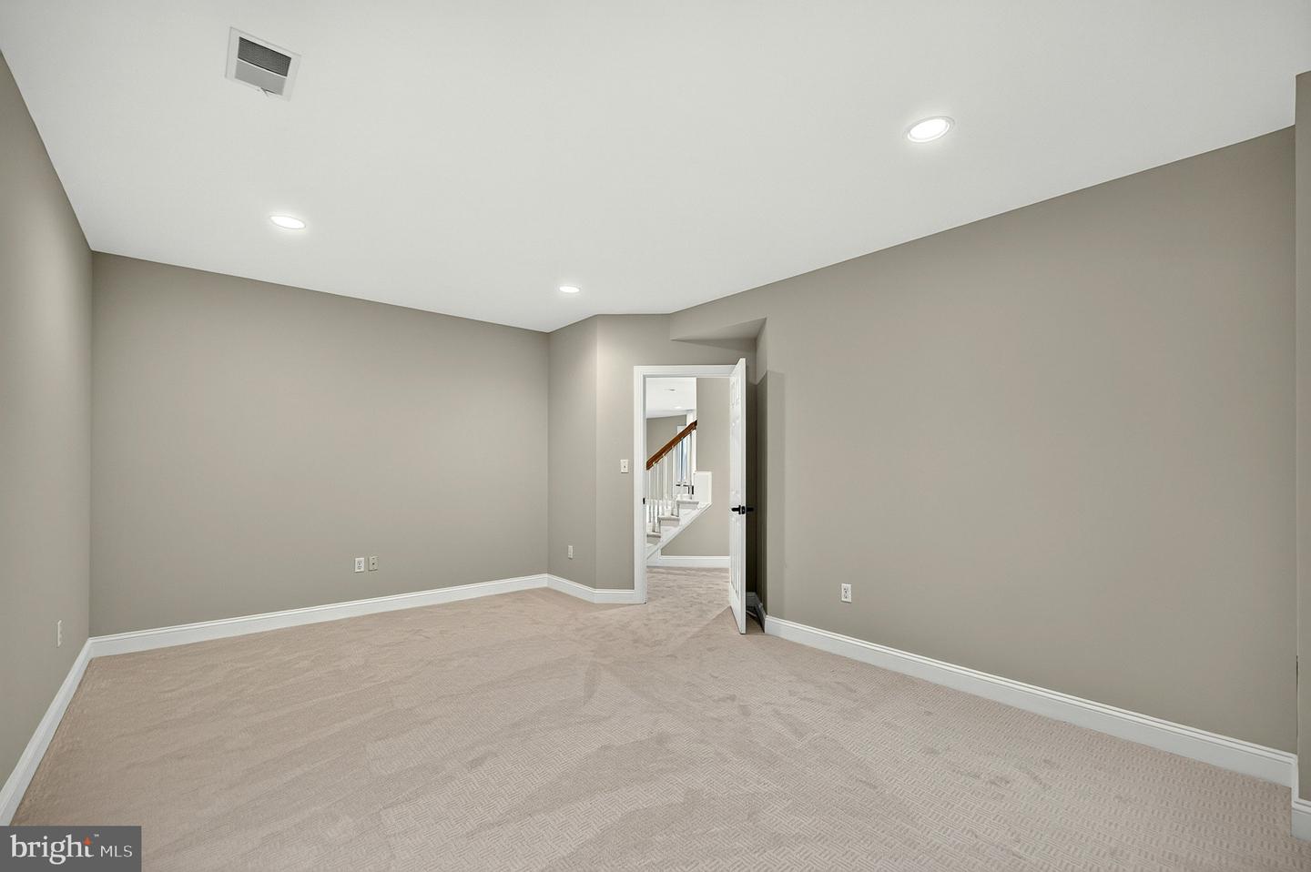2021 George Washington Rd Property Photo 52
