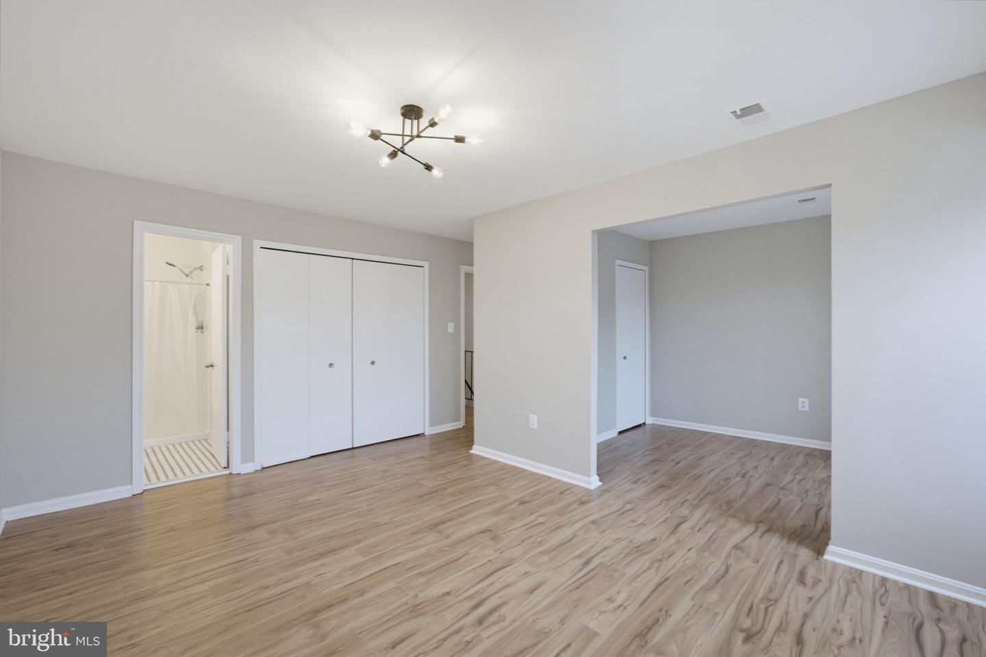 9904 Longford Ct Property Photo 16