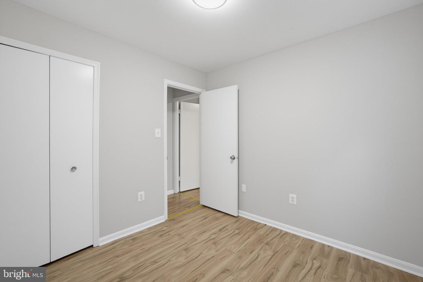 9904 Longford Ct Property Photo 24
