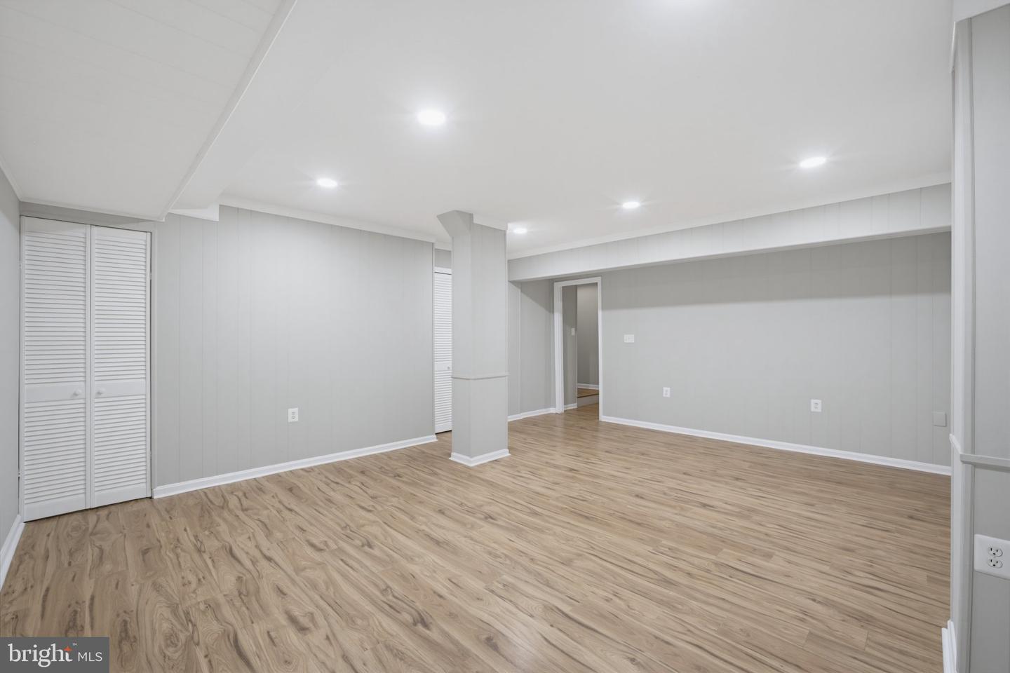 9904 Longford Ct Property Photo 28