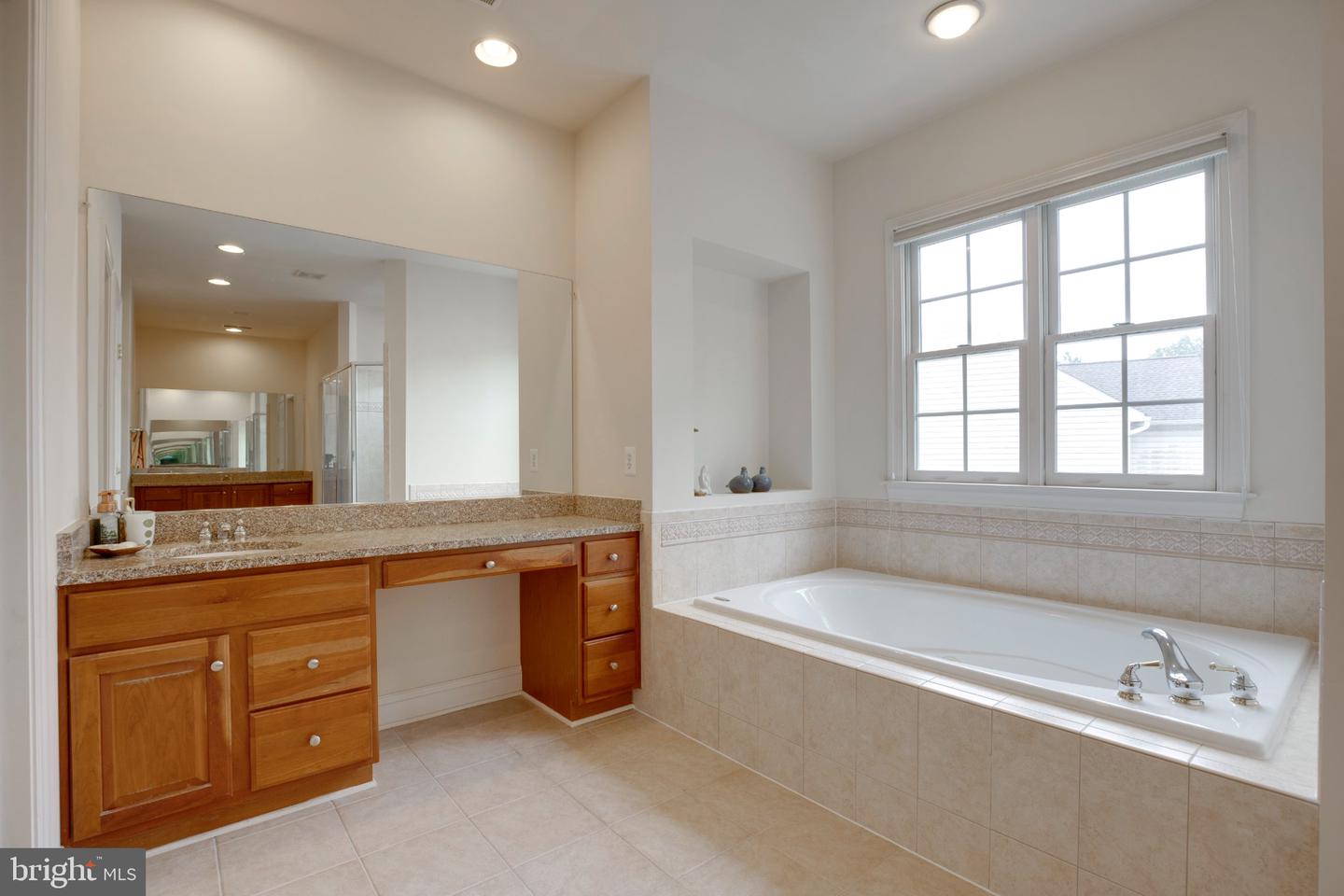 4506 Arniel Pl Property Photo 60
