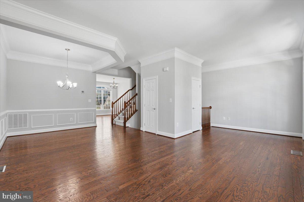 4363 Patriot Park Ct Property Photo 6