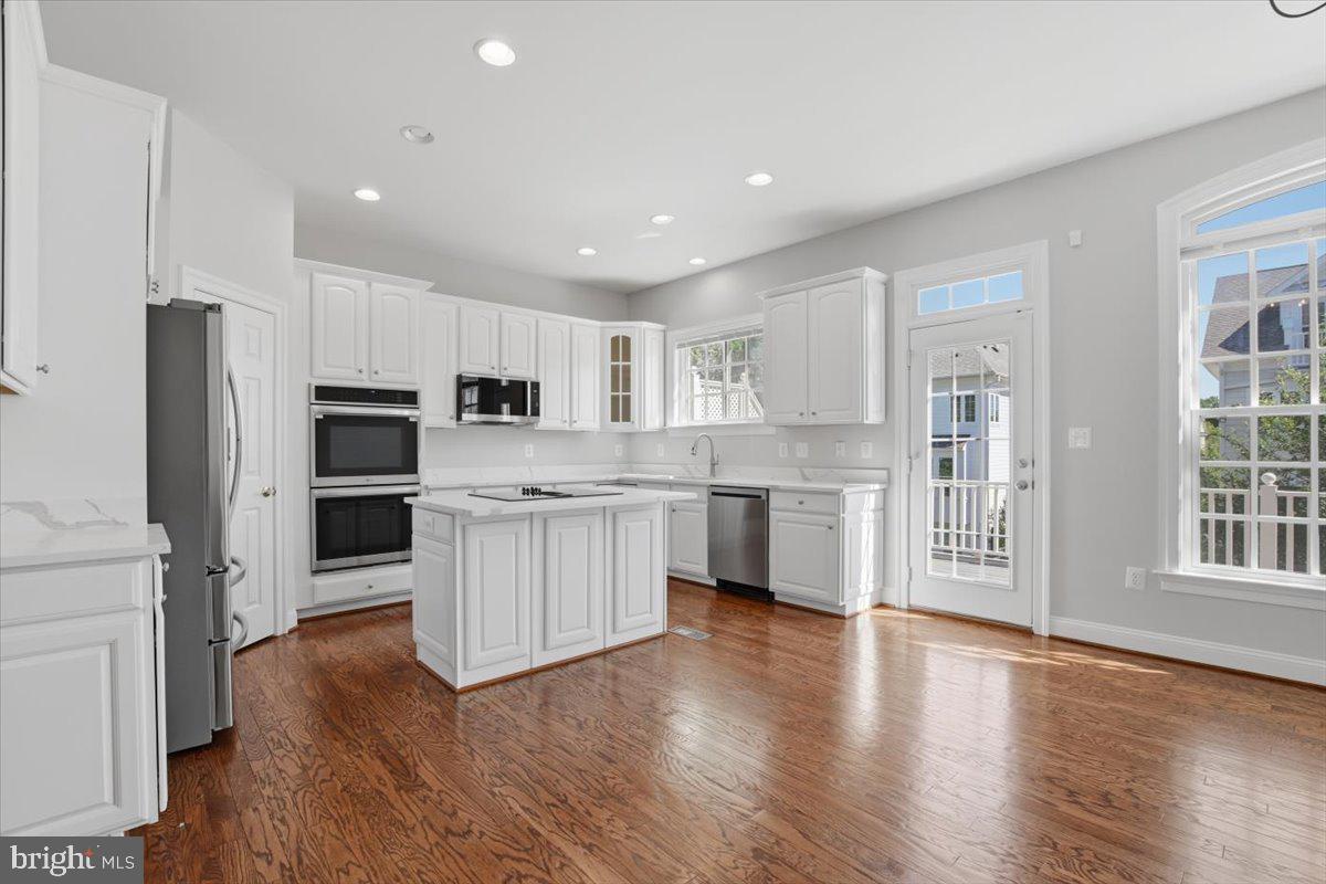 4363 Patriot Park Ct Property Photo 20