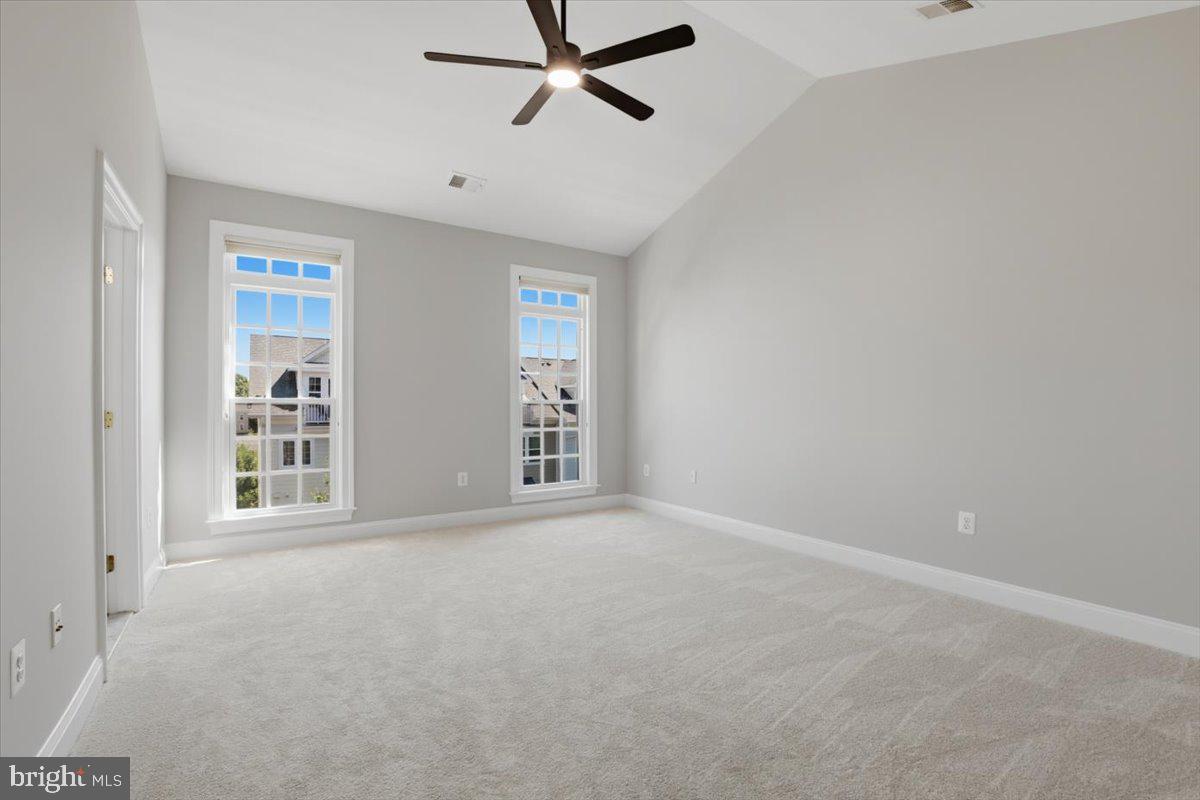 4363 Patriot Park Ct Property Photo 28
