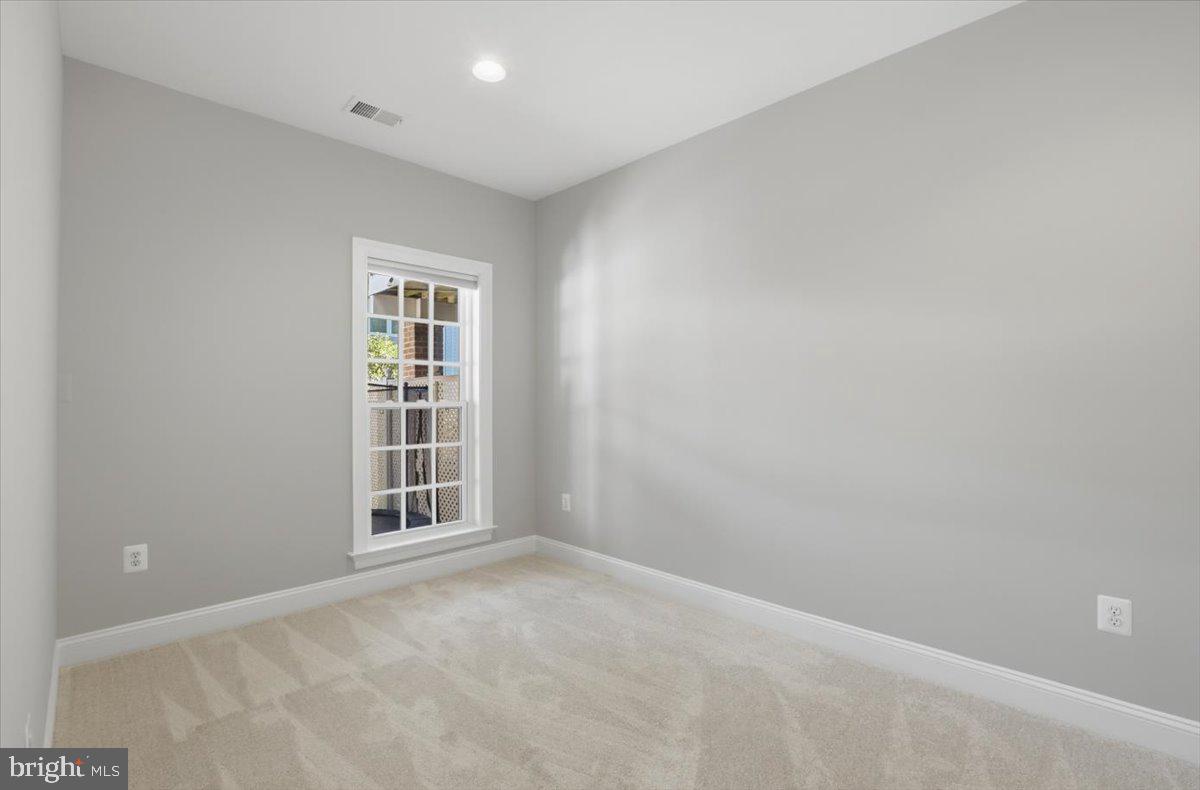 4363 Patriot Park Ct Property Photo 45
