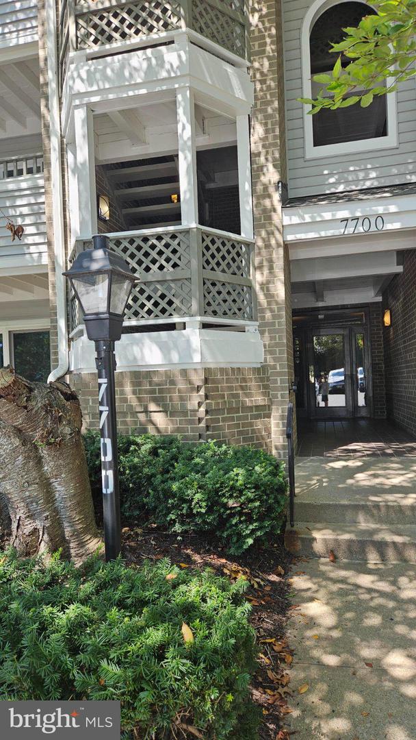 7700 Lafayette Forest Dr #22 Property Photo 2