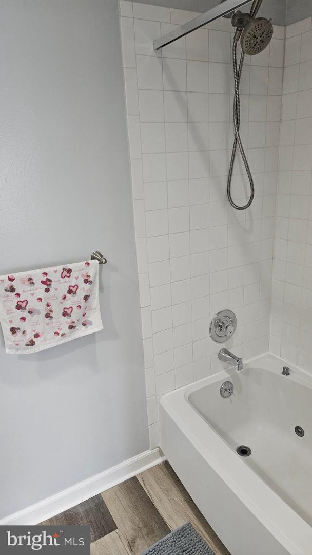 7700 Lafayette Forest Dr #22 Property Photo 24