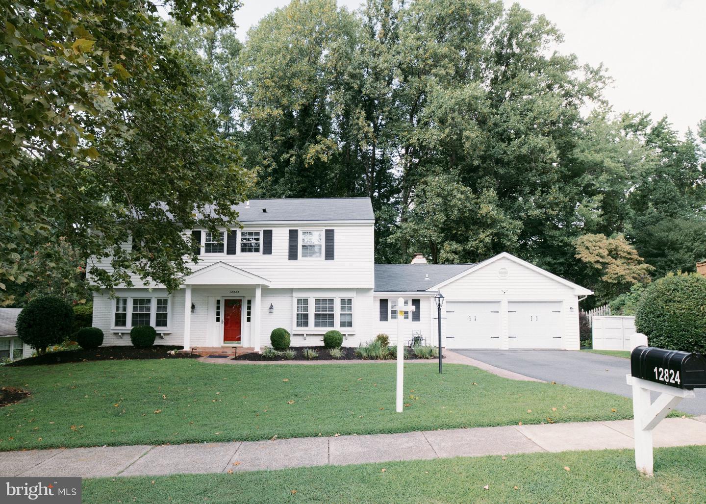12824 Mount Royal Ln Property Photo 1