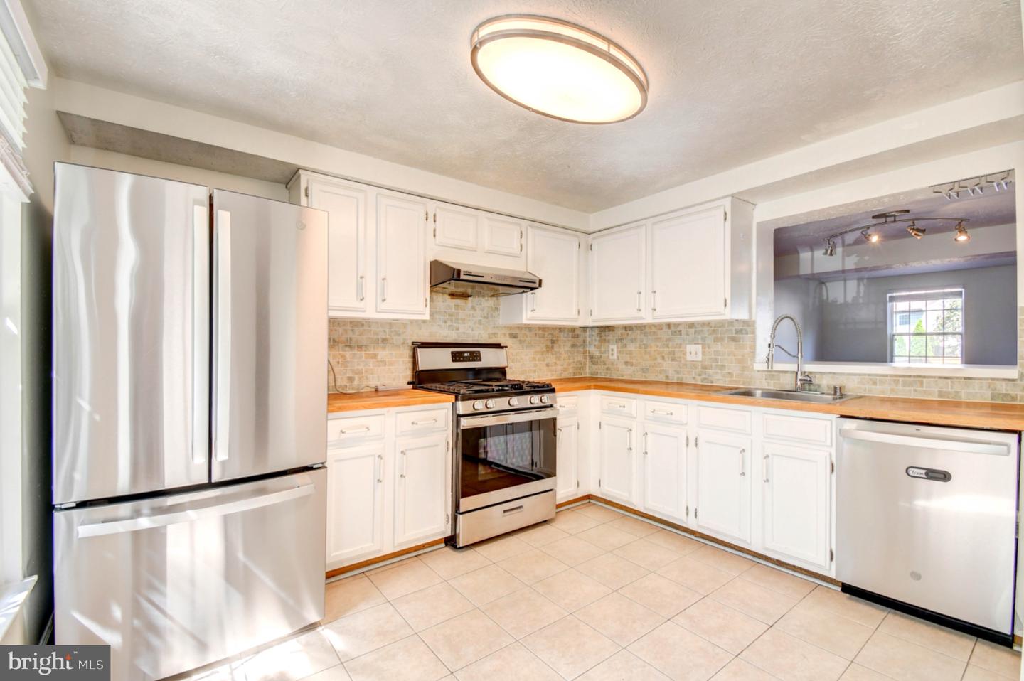 6022 PHLOX CT Property Photo 1