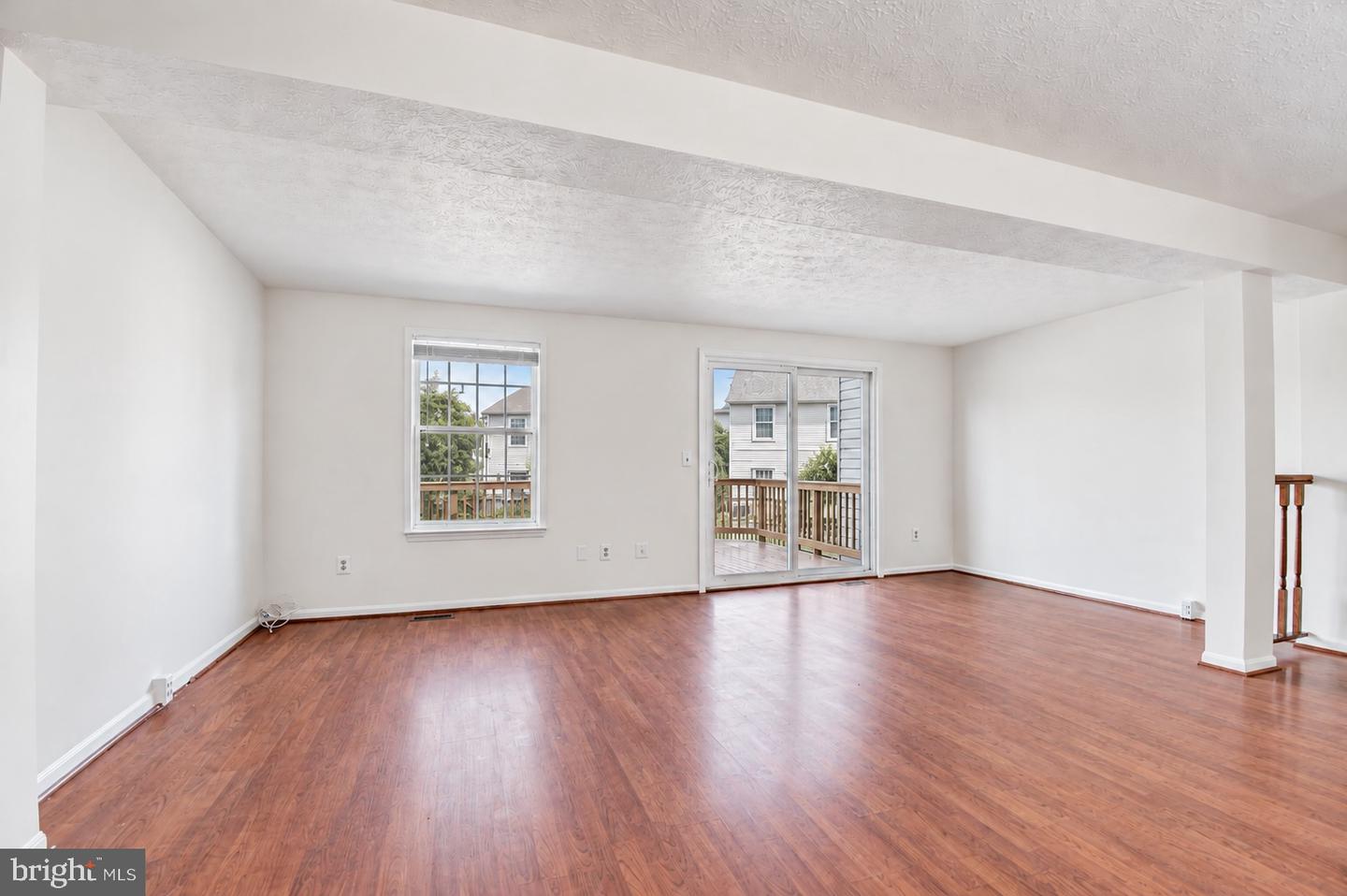 6022 Phlox Ct Property Photo 3