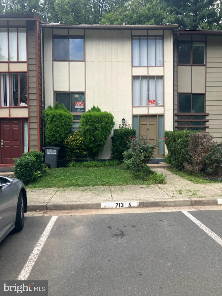 2262 COVENT GARDENS CT