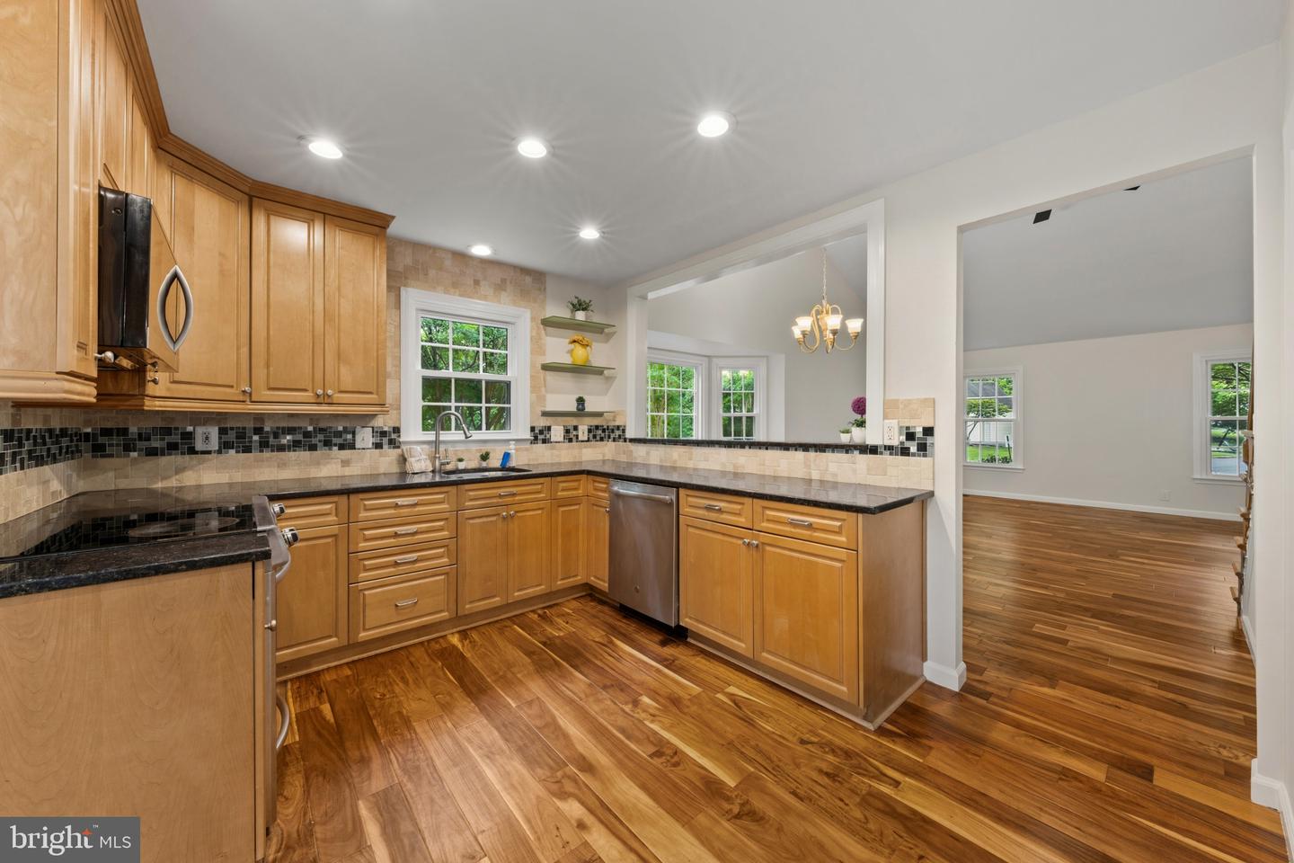 6414 Bromfield Trce Property Photo 11
