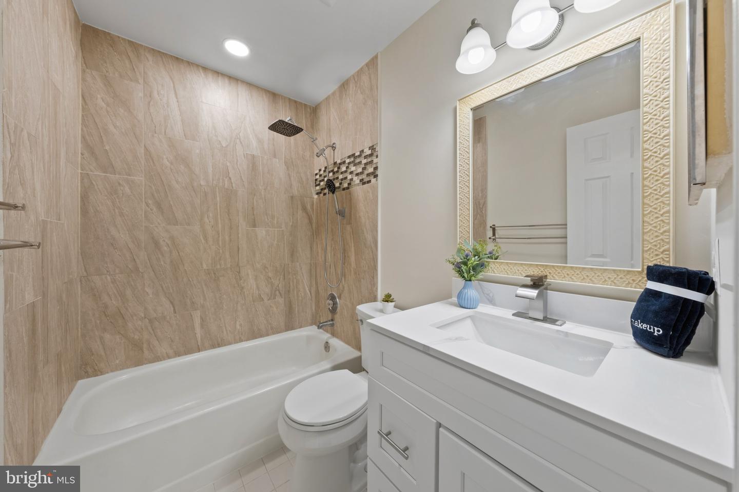 6414 Bromfield Trce Property Photo 30