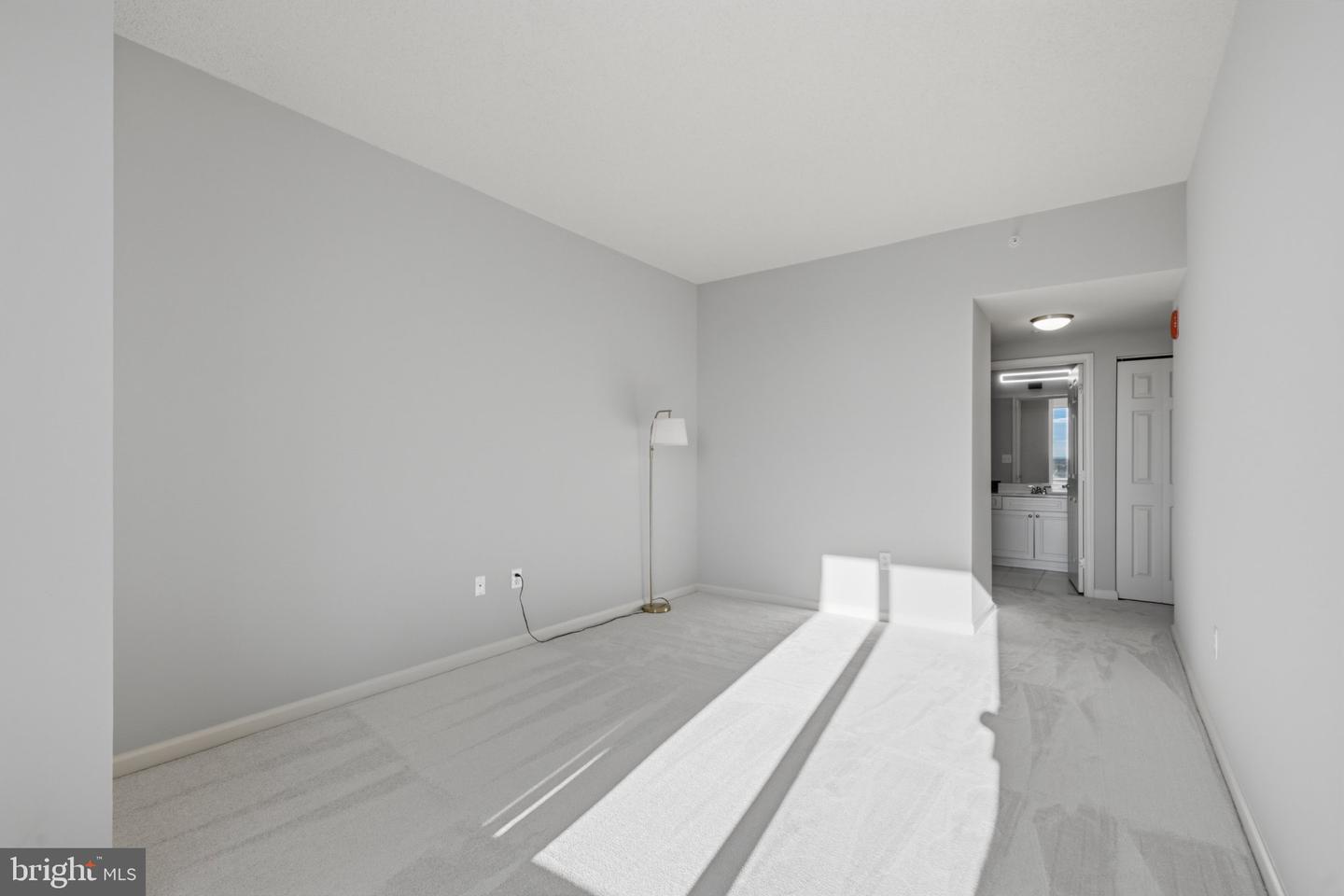 2726 Gallows Rd #1517 Property Photo 13