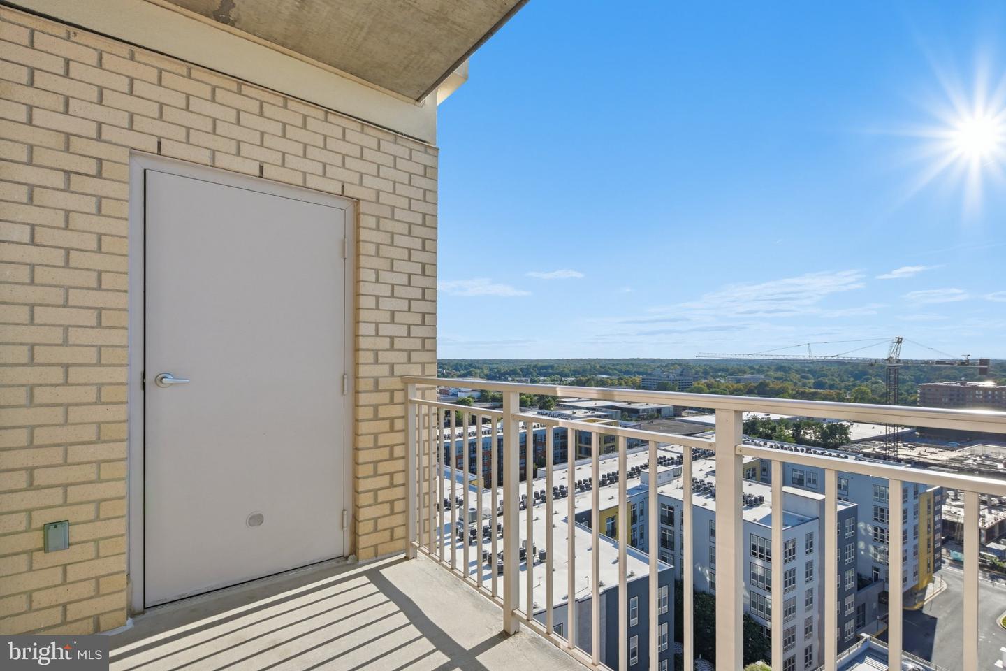 2726 Gallows Rd #1517 Property Photo 21