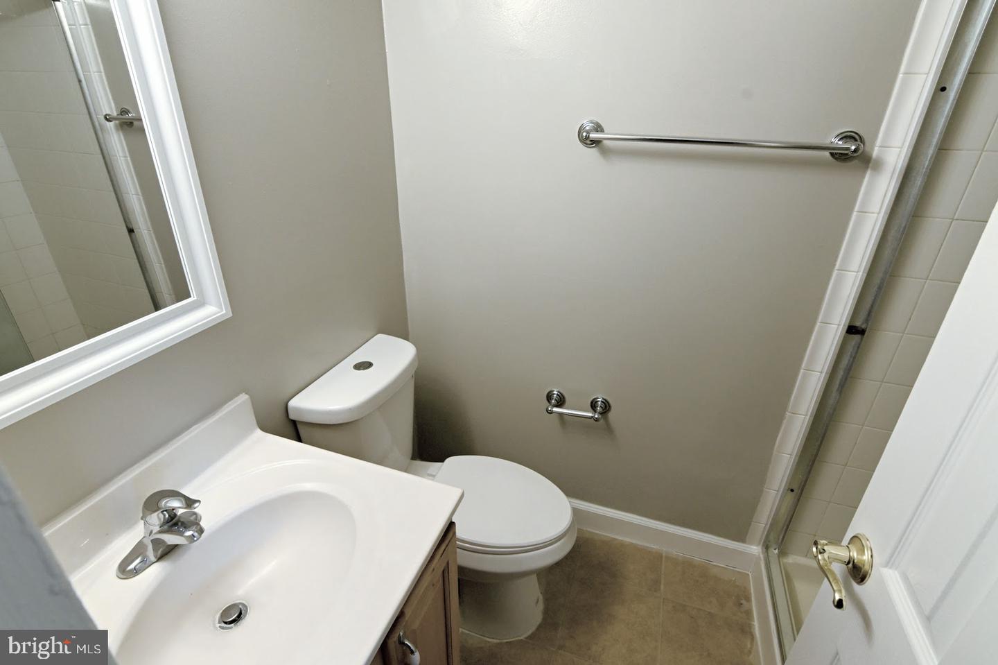 11658 Stoneview Sq #2b Property Photo 4