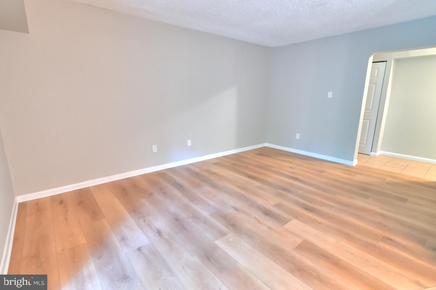 11658 Stoneview Sq #2b Property Photo 9