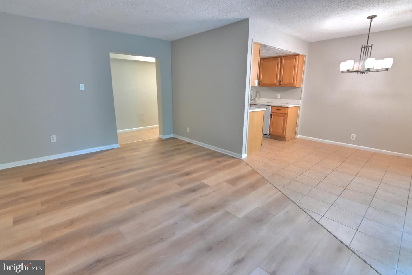 11658 Stoneview Sq #2b Property Photo 10