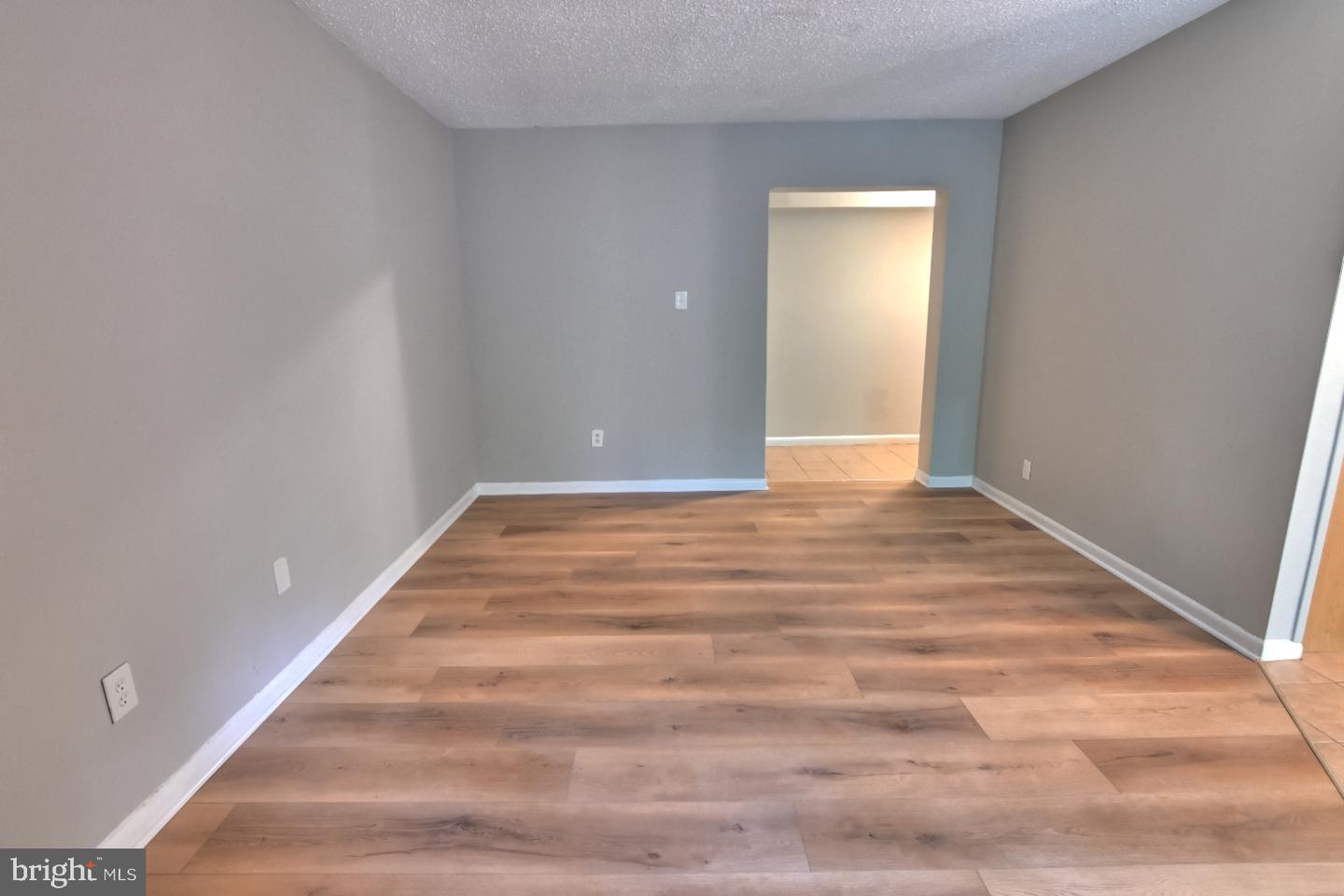 11658 Stoneview Sq #2b Property Photo 12