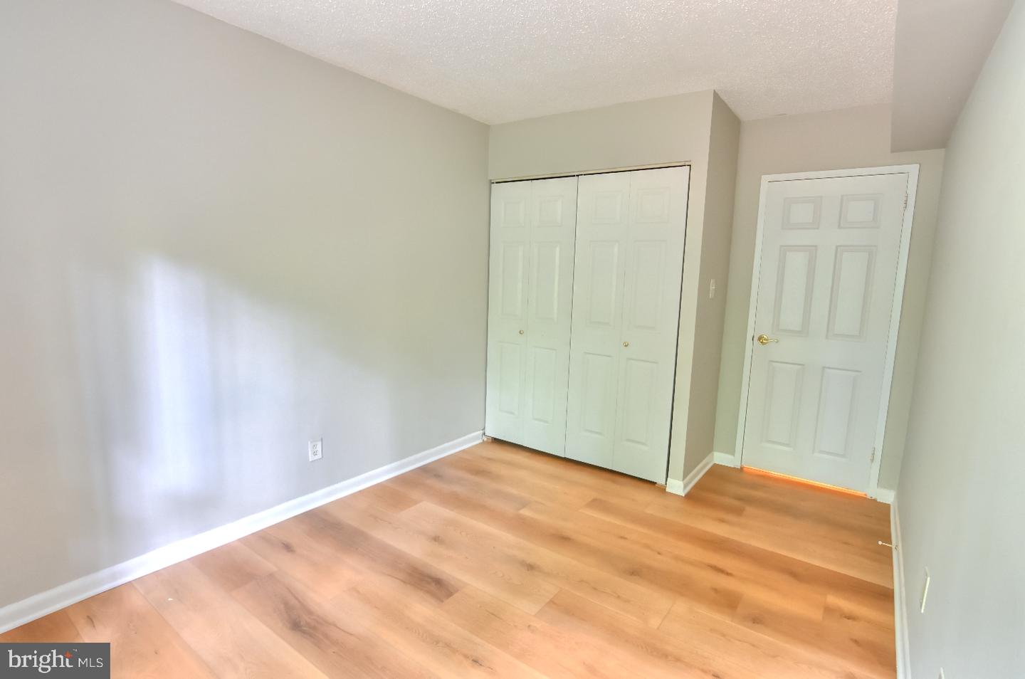 11658 Stoneview Sq #2b Property Photo 23