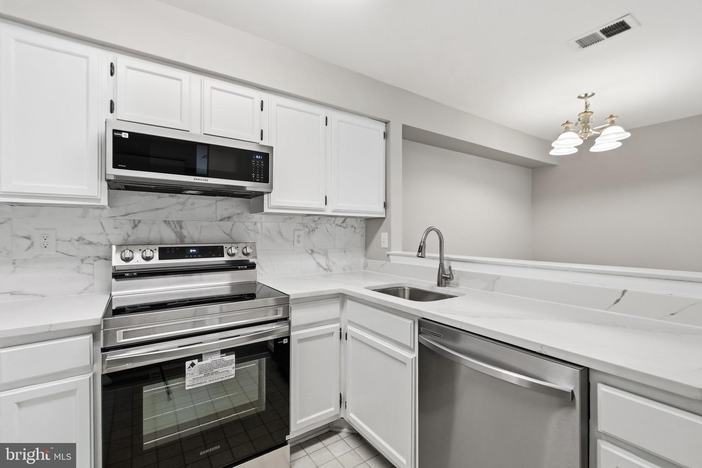 7709-a Lexton Pl #45 Property Photo 12