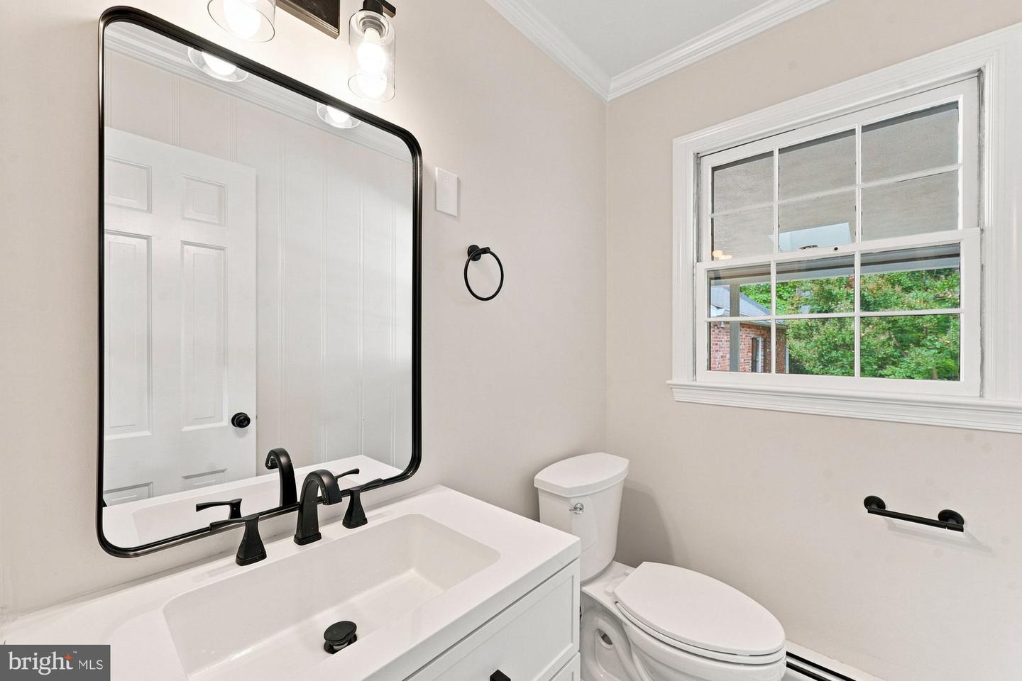 405 Colin Ln Nw Property Photo 38