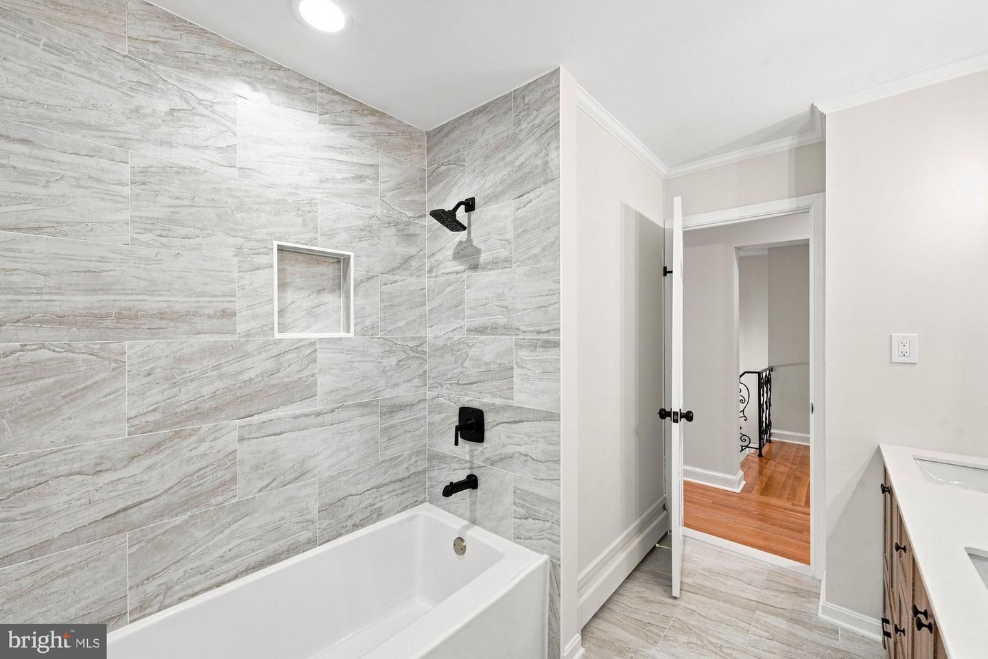 405 Colin Ln Nw Property Photo 51