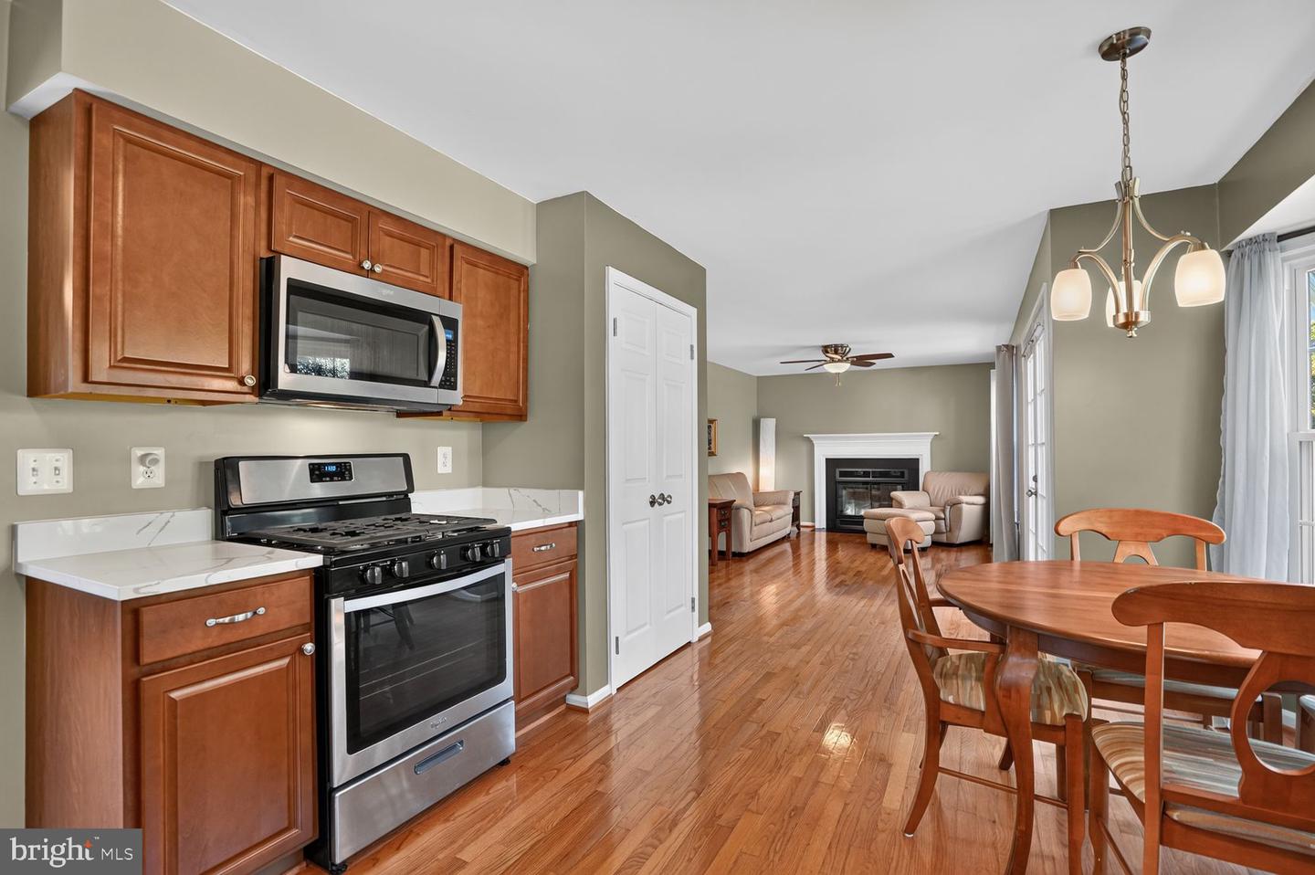 13178 Ladybank Ln Property Photo 11