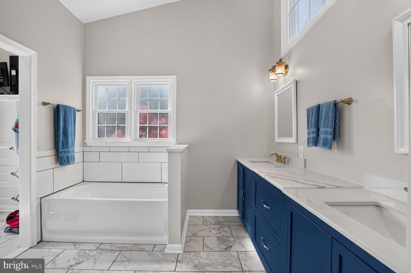 13178 Ladybank Ln Property Photo 38